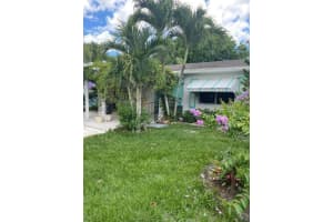 312 N 23rd Street, Fort Pierce, FL 34950 Sold 05/09/25