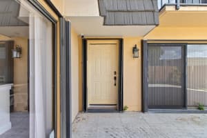 130 1st Way, West Palm Beach, FL 33407 Sold 08/22/24