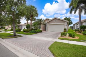 7804 Gold Lenox Cove, Lake Worth, FL 33467 Sold 11/14/24