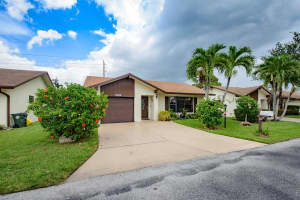 6099 Olivewood Circle, Greenacres, FL 33463 Sold 11/21/24