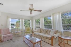 545 Palmetto Drive, Lake Park, FL 33403 Sold 10/28/24