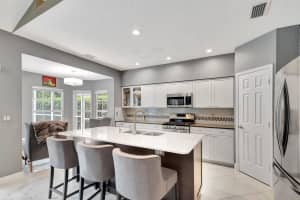 10270 Hunt Club Lane, Palm Beach Gardens, FL 33418 Sold 09/20/24