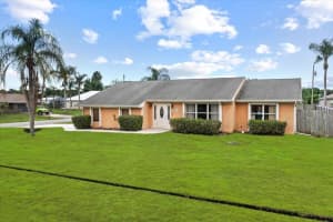 2492 SE Rival Avenue, Port Saint Lucie, FL 34952 Sold 09/20/24