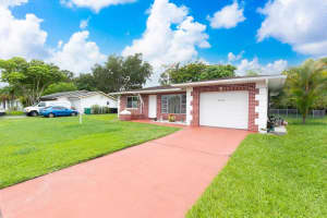 262 SW Lucero Drive, Port Saint Lucie, FL 34983 Sold 09/27/24