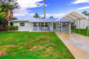 4545 SE Beckett Avenue, Stuart, FL 34997 Sold 08/16/24