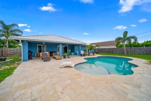 1042 SW Dubuque Avenue, Port Saint Lucie, FL 34953 Sold 11/15/24
