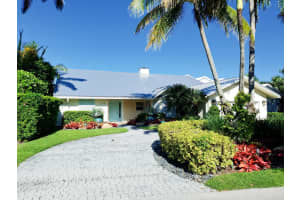 418 N Atlantic Drive, Lantana, FL 33462 Sold 09/23/24