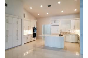 418 N Atlantic Drive, Lantana, FL 33462 Sold 09/23/24