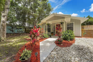 6226 6th Street, Vero Beach, FL 32968 Sold 12/20/24