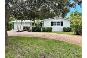 421 SE Edgewood Drive, Stuart, FL 34996 Sold 09/16/24