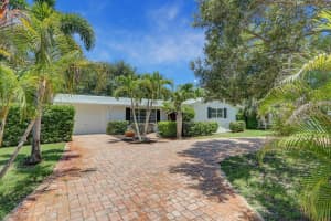 421 SE Edgewood Drive, Stuart, FL 34996 Sold 09/16/24