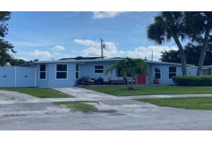 636 Hibiscus Drive, Royal Palm Beach, FL 33411 Sold 10/04/24