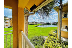 241 SW Palm 202 Drive 202, Port Saint Lucie, FL 34986 Sold 09/20/24