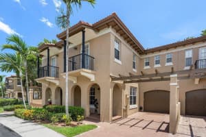 6877 Julia Gardens Drive, Coconut Creek, FL 33073 Sold 09/30/24