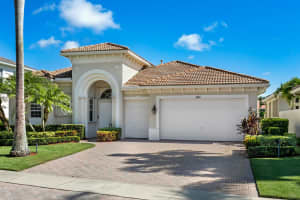 531 Les Jardin Drive, Palm Beach Gardens, FL 33410 Sold 09/30/24