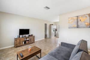 4219 Winchester Lane, West Palm Beach, FL 33406 Sold 09/20/24