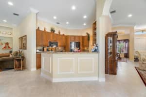 MLS# R11001169, Boynton Beach, Florida 33472