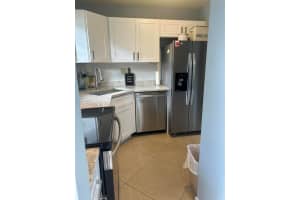 1911 SW Palm City Road D, Stuart, FL 34994 Sold 10/07/24