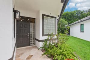 10044 Lexington Circle N, Boynton Beach, FL 33436 Sold 08/21/24