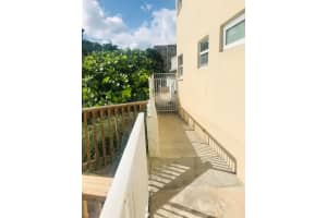 4500 S Ocean Boulevard 203, South Palm Beach, FL 33480 Sold 10/04/24