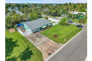 1708 Sunset Isles Road, Fort Pierce, FL 34949 Sold 04/18/25