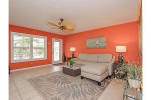 55 Woodland Drive 206, Vero Beach, FL 32962 - MLS#R11001460