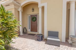 420 Marbella Drive, North Palm Beach, FL 33403 Sold 10/23/24