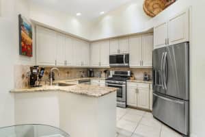 126 Victoria Bay Court, Palm Beach Gardens, FL 33418 Sold 12/05/24