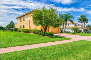 118 Tuscany Drive, Royal Palm Beach, FL 33411 Sold 11/08/24
