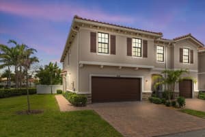 4401 Hemlock Drive, Riviera Beach, FL 33410 Sold 10/04/24