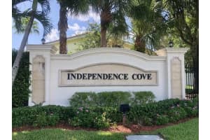 681 Imperial Lake Road, West Palm Beach, FL 33413 Sold 08/23/24