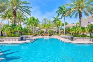 2807 Veronia Drive 301, Palm Beach Gardens, FL 33410 Sold 07/30/24