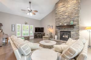 1394 S Wembley Circle, Port Orange, FL 32128 Sold 09/30/24