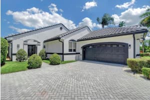 8268 Bob O Link Drive, West Palm Beach, FL 33412 Sold 10/09/24