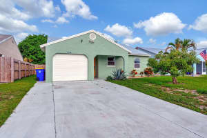 5914 SE Mitzi Lane, Stuart, FL 34997 Sold 04/02/25