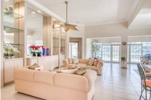 8208 SE Palm Hammock Lane, Hobe Sound, FL 33455 Sold 01/29/25