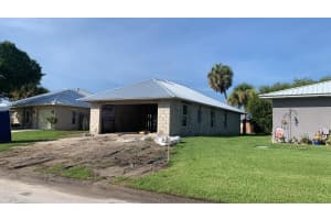 5202 SE 42nd Street, Okeechobee, FL 34974 Sold 01/30/25