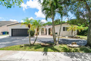 5186 SW 90th Avenue, Cooper City, FL 33328 Sold 07/15/24
