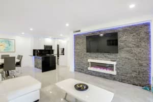 609 Sea Pine Way D2, Greenacres, FL 33415 Sold 08/20/24