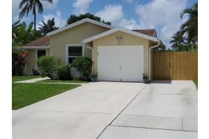 5065 Little Beth Drive S, Boynton Beach, FL 33437 Sold 10/16/24