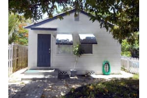 222 N E Street, Lake Worth Beach, FL 33460 Sold 12/19/24