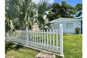 948 Kanner Drive, Fort Pierce, FL 34982 Sold 10/15/24