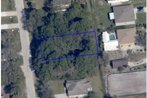 8566 99th Court, Vero Beach, FL 32967 - MLS#R11002153