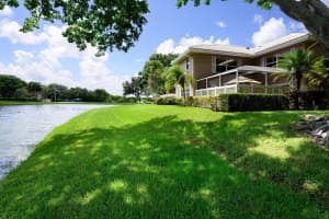 1907 Hartford Court, West Palm Beach, FL 33409 Sold 08/26/24