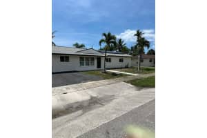502 S 13th Court, Lantana, FL 33462 Sold 11/04/24