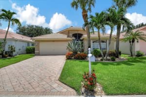 MLS# R11002241, Boynton Beach, Florida 33437