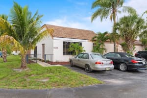 5215 Nutmeg Drive, Palm Beach Gardens, FL 33418 Sold 10/03/24