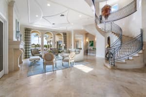 634 Hermitage Circle, Palm Beach Gardens, FL 33410 Sold 10/01/24