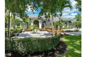 7675 Steeplechase Drive, Palm Beach Gardens, FL 33418 Sold 12/09/24