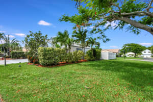 1 Mayfield Way, Boynton Beach, FL 33426 Sold 08/15/24